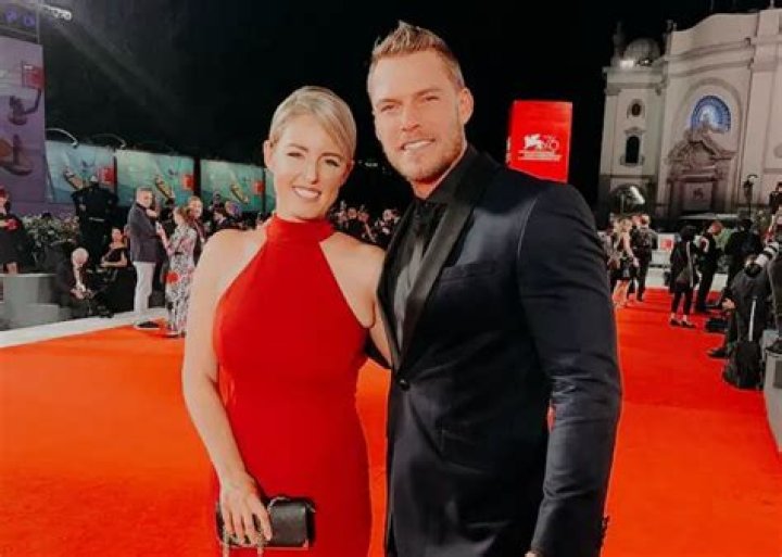 5 Things to Know about Alan Ritchson’s Wife Catherine Ritchson