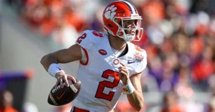 Dillon Gabriel Among top 2024 QBs