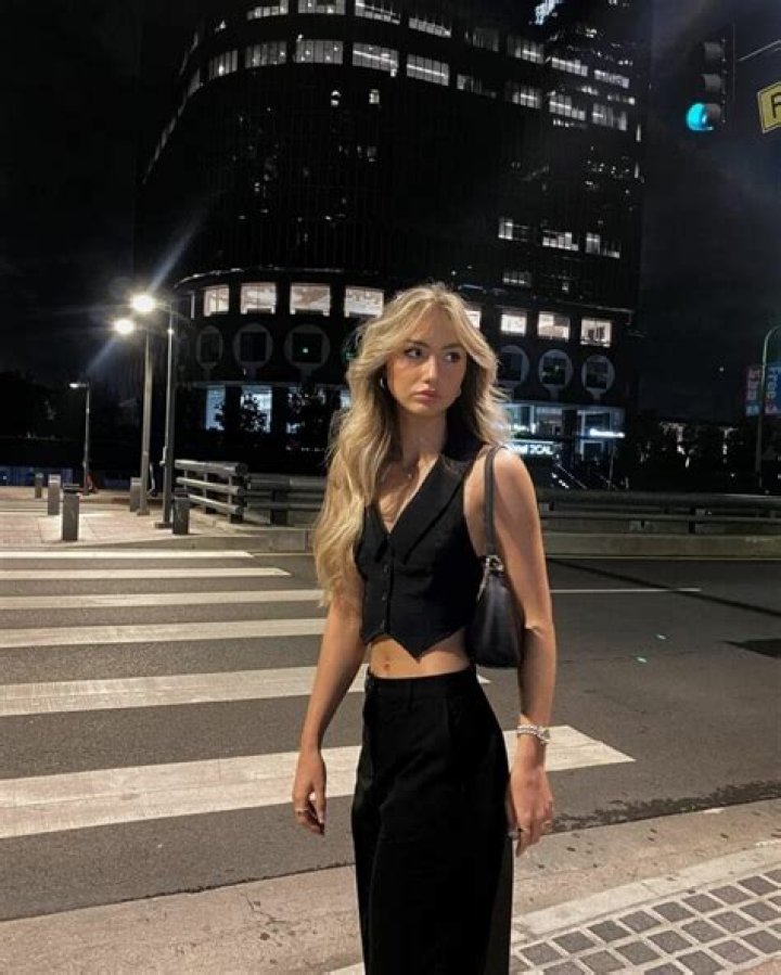 Hannah Harrell Height