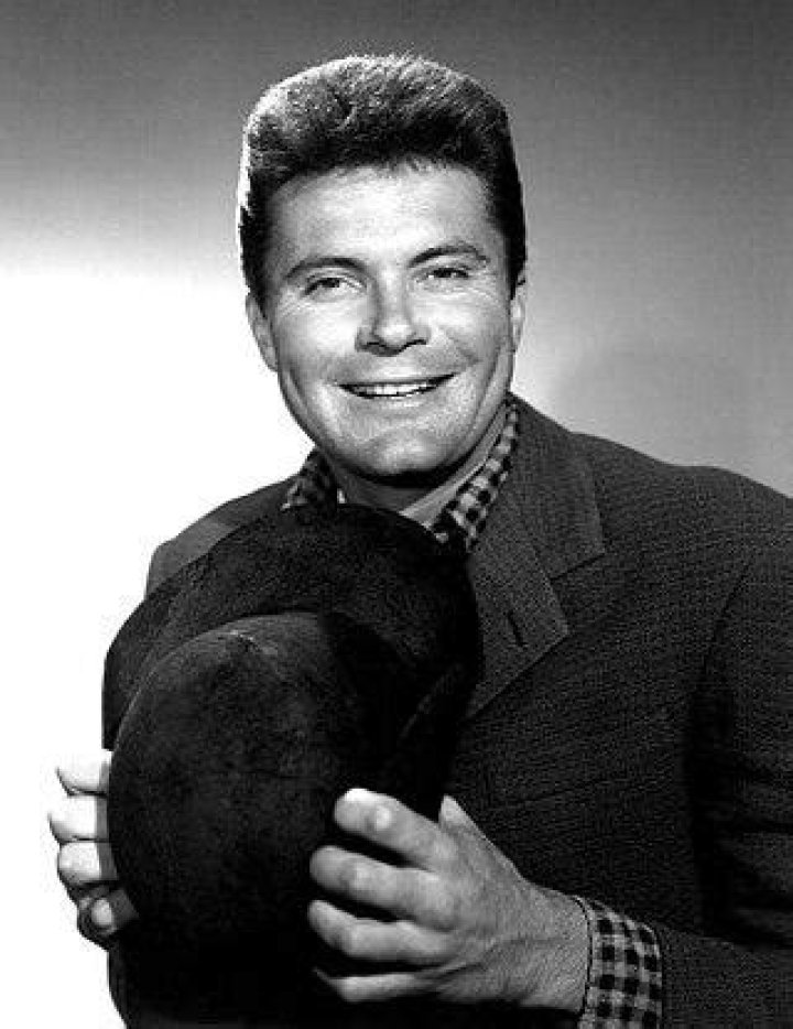 Max Baer Jr. Height