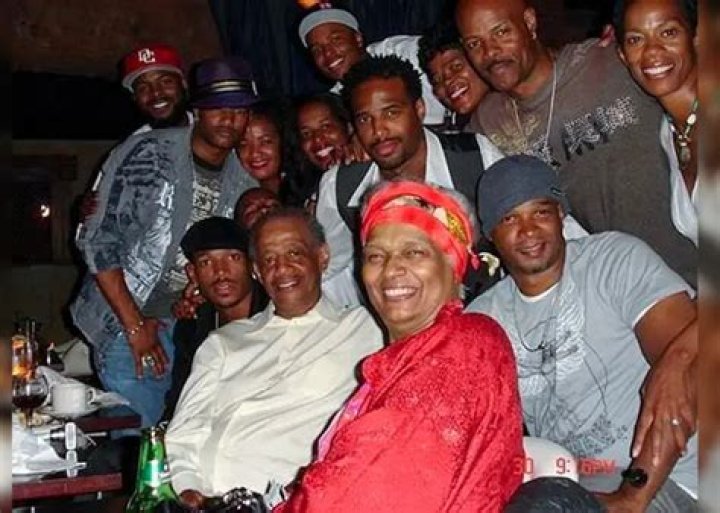 Meet Dwayne Wayans’ 9 Siblings: Inside the Wayans Family