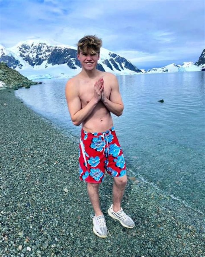 Patrick Minor Age, Height, Girlfriend, Net Worth