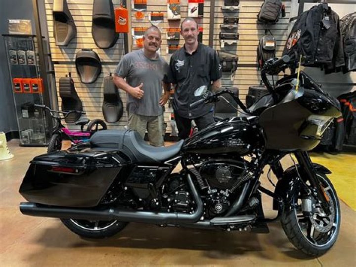 Robert Patrick co-owns Harley Davidson of Santa Clarita